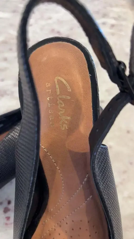 Clarks step out